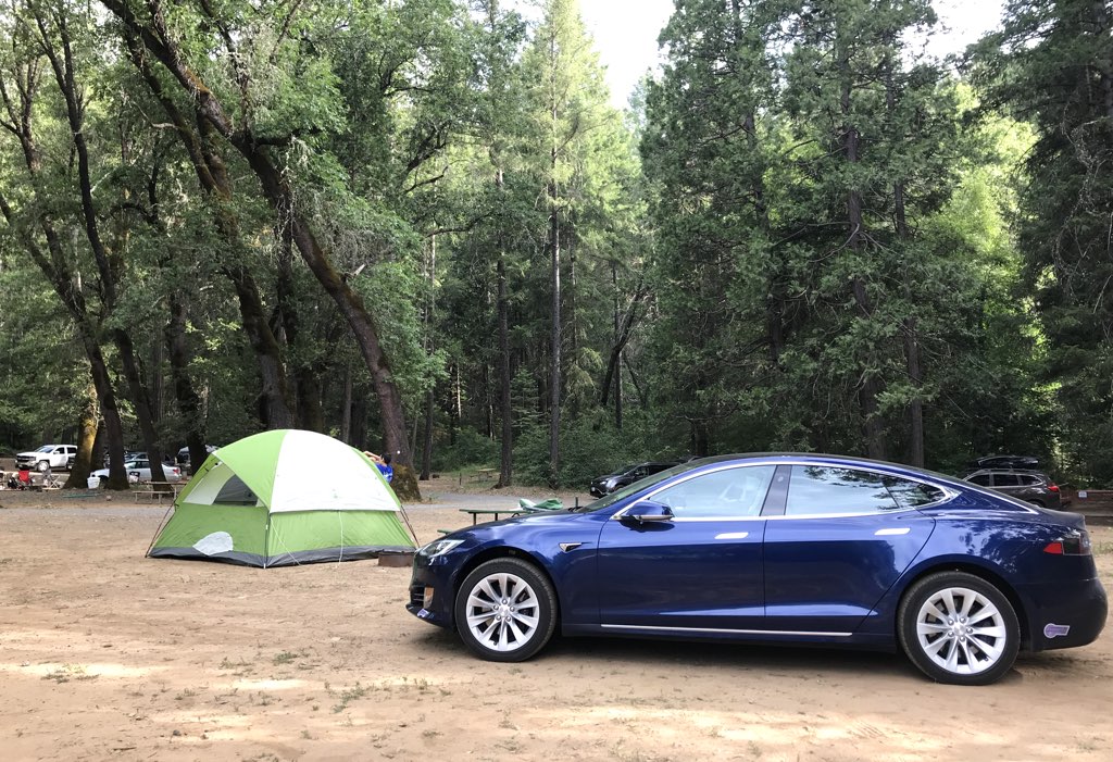 Tesla Model S camps at Yosemite Lakes RV Resort